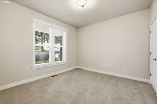 2595 Crescent Ave, Eugene, OR 97408 - Photo 29