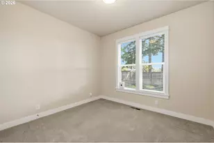 2595 Crescent Ave, Eugene, OR 97408 - Photo 33