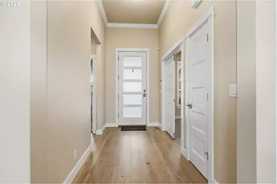 2595 Crescent Ave, Eugene, OR 97408 - Photo 5
