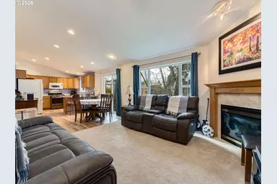 1869 Plateau St NE, Salem, OR 97305 - Photo 13