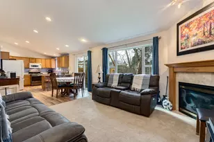 1869 Plateau St NE, Salem, OR 97305 - Photo 13