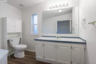 3415 Lake Vanessa Cir NW, Salem, OR 97304 - Photo 15