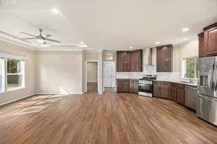 352 N Falcon St, Rockaway Beach, OR 97136 - Photo 9