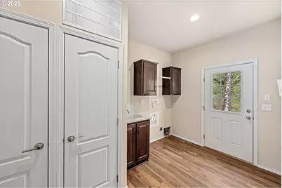 352 N Falcon St, Rockaway Beach, OR 97136 - Photo 25