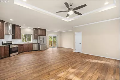 352 N Falcon St, Rockaway Beach, OR 97136 - Photo 11