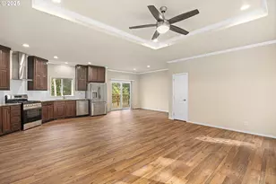 352 N Falcon St, Rockaway Beach, OR 97136 - Photo 11