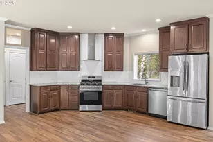 352 N Falcon St, Rockaway Beach, OR 97136 - Photo 11