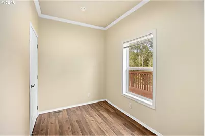 352 N Falcon St, Rockaway Beach, OR 97136 - Photo 23