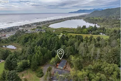 352 N Falcon St, Rockaway Beach, OR 97136 - Photo 37