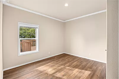 352 N Falcon St, Rockaway Beach, OR 97136 - Photo 25