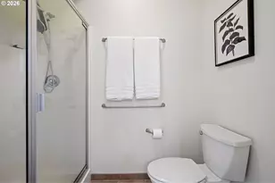 327 Rustic Pl, Eugene, OR 97401 - Photo 25