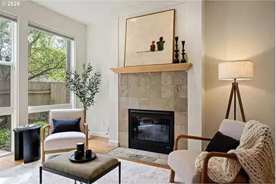 327 Rustic Pl #35, Eugene, OR 97401 - Photo 17