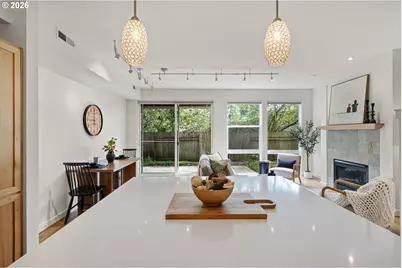 327 Rustic Pl #35, Eugene, OR 97401 - Photo 11