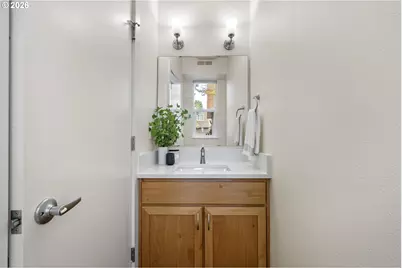 327 Rustic Pl #35, Eugene, OR 97401 - Photo 37