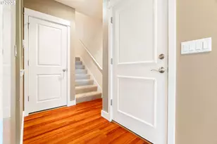 2338 NW Edgewood Pl, Portland, OR 97229 - Photo 11