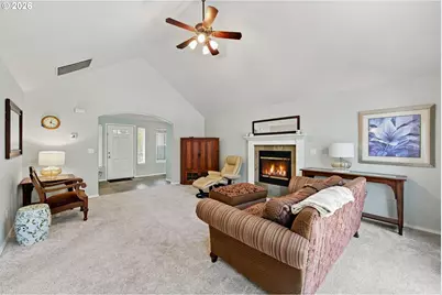 2067 NW Poplar Pl, Redmond, OR 97756 - Photo 5