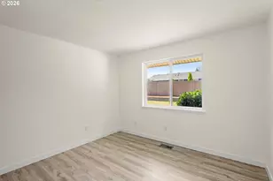 1522 NE 21st St, Gresham, OR 97030 - Photo 17