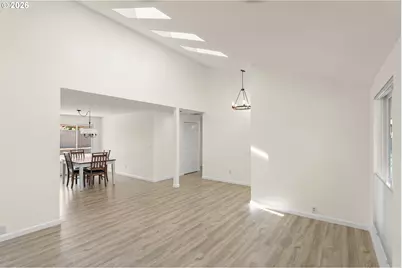 1522 NE 21st St, Gresham, OR 97030 - Photo 9