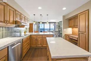 1414 SW 3rd Ave, Portland, OR 97201 - Photo 27