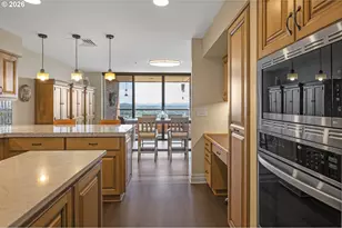 1414 SW 3rd Ave, Portland, OR 97201 - Photo 27