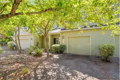 4220 NE Simpson Ct, Portland, OR 97218 - Photo 29