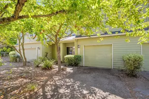 4220 NE Simpson Ct, Portland, OR 97218 - Photo 29