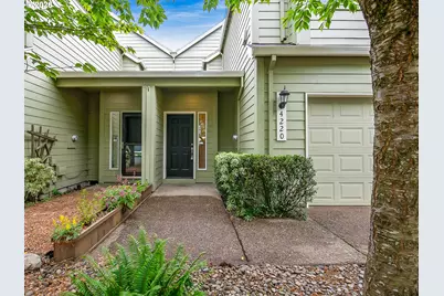 4220 NE Simpson Ct, Portland, OR 97218 - Photo 1