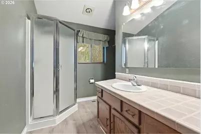 24375 E Fahie Ln, Welches, OR 97067 - Photo 37