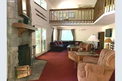 24375 E Fahie Ln, Welches, OR 97067 - Photo 21