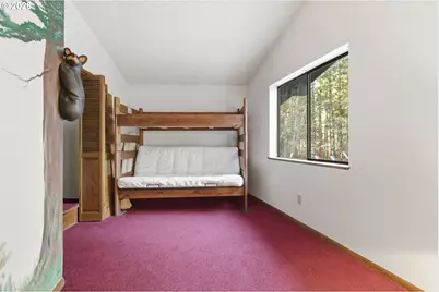 24375 E Fahie Ln, Welches, OR 97067 - Photo 35