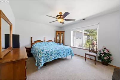 2321 SW Barbara St, McMinnville, OR 97128 - Photo 17