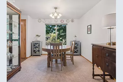 608 SE 18th Ave, Hillsboro, OR 97123 - Photo 7
