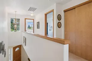 608 SE 18th Ave, Hillsboro, OR 97123 - Photo 17