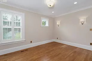 2719 SW Talbot Rd, Portland, OR 97201 - Photo 37