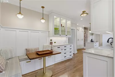 2719 SW Talbot Rd, Portland, OR 97201 - Photo 17