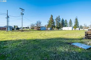 941 N 2nd St, Jefferson, OR 97352 - Photo 33