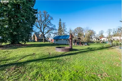 941 N 2nd St, Jefferson, OR 97352 - Photo 17