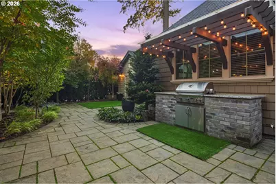 815 E Ave, Lake Oswego, OR 97034 - Photo 41