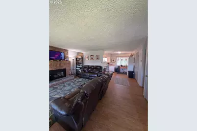 1303 W Ave, La Grande, OR 97850 - Photo 3