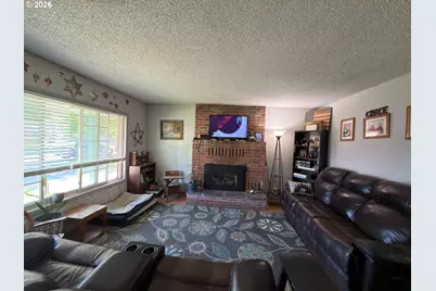 1303 W Ave, La Grande, OR 97850 - Photo 5