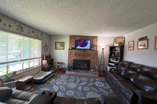 1303 W Ave, La Grande, OR 97850 - Photo 5