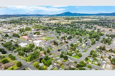 840 E 1st St, Prineville, OR 97754 - Photo 47