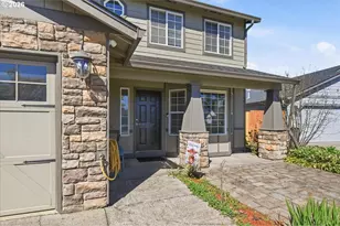 2120 NW 9th Ave, Battle Ground, WA 98604 - Photo 3