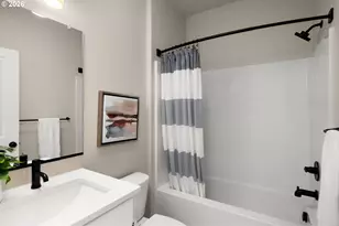 3405 SE Everwood Ln, Hillsboro, OR 97123 - Photo 17