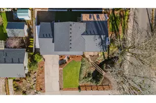 1315 SW Dorothy St, McMinnville, OR 97128 - Photo 43