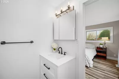 1315 SW Dorothy St, McMinnville, OR 97128 - Photo 27