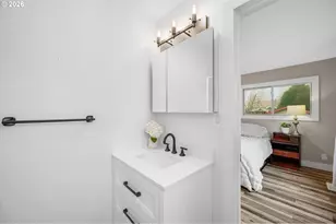 1315 SW Dorothy St, McMinnville, OR 97128 - Photo 27