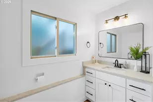 1315 SW Dorothy St, McMinnville, OR 97128 - Photo 33