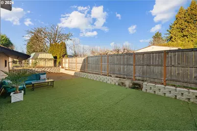 1315 SW Dorothy St, McMinnville, OR 97128 - Photo 41