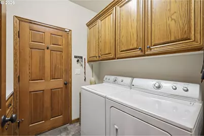 6110 Graystone Loop, Springfield, OR 97478 - Photo 33